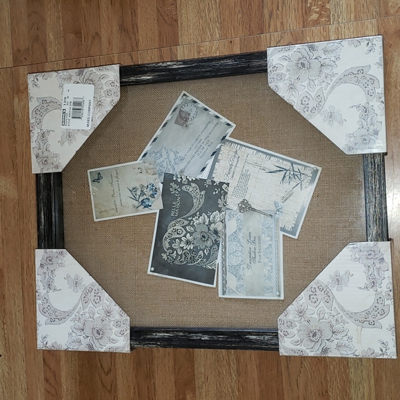 Shadow Box Decorative Linen Pins Included 11" x 14" - Picture 5 of 5